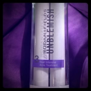 Rodan & Fields Unblemish